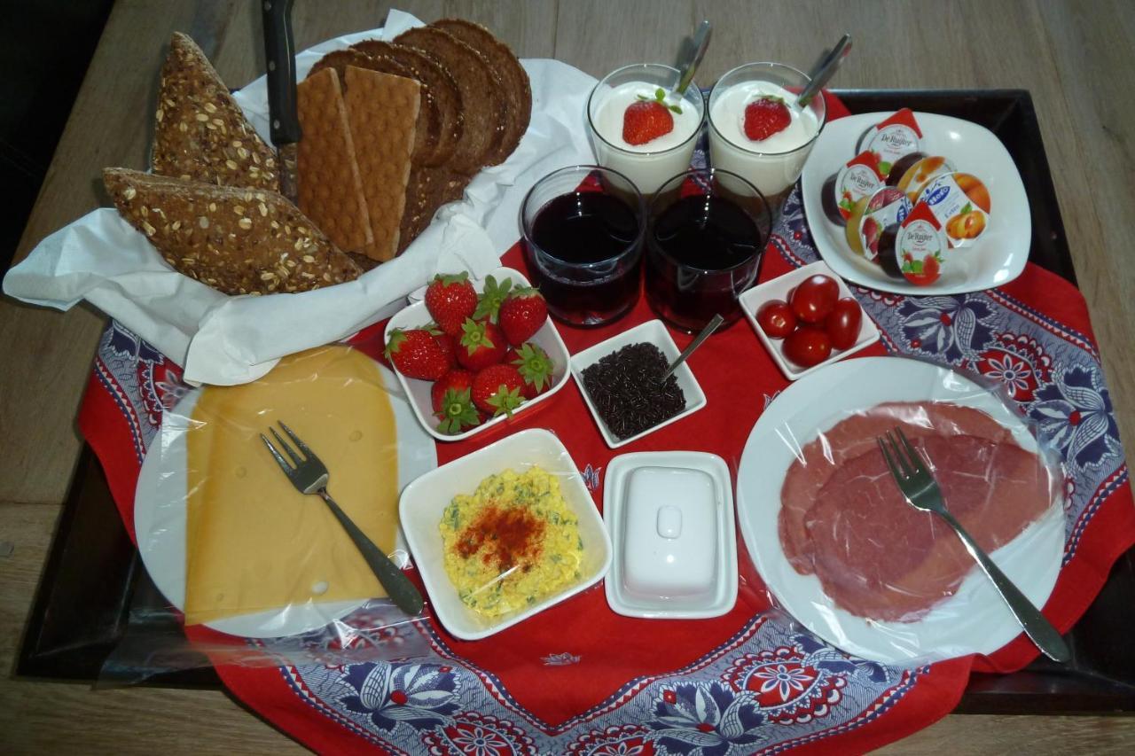 Bed&Breakfast Hoornaar Exteriör bild